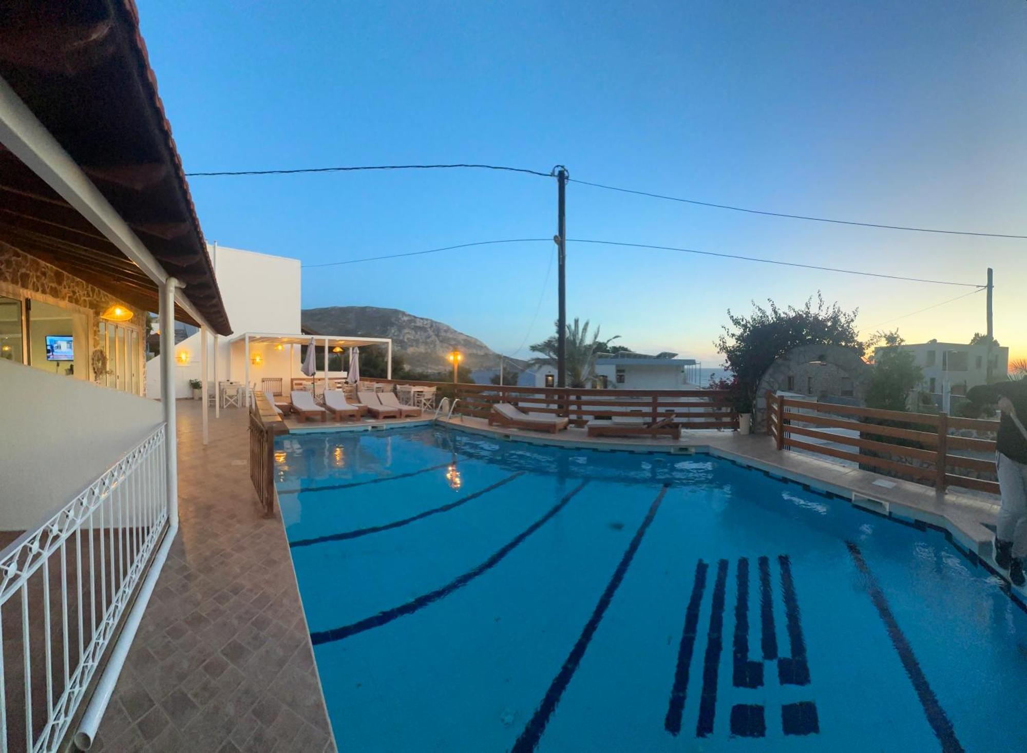 Mary Popi Aparthotel Panormos  Buitenkant foto